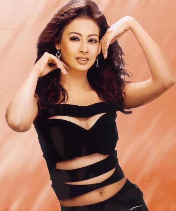 Preeti Jhangiani Hot Images and Wallpapers