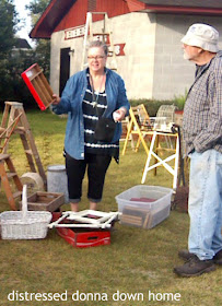 vintage market, thrift finds, vintage finds, ladders, mirrors, dresser