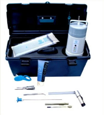 alt = "picture showing artificial insemination kit for cattle