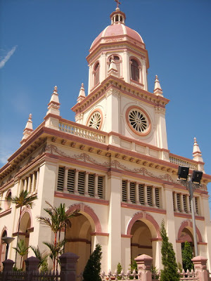 Santa Cruz Church in the Bank of Chao Phraya River Gereja Portugis di Tepi Sungai Chao Phraya, Bangkok