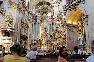 belíssimo interior da Perskirche de Viena Áustria