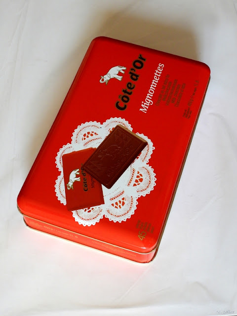 Chokladask 1,  Cote de Or uppköpt av Suchard.