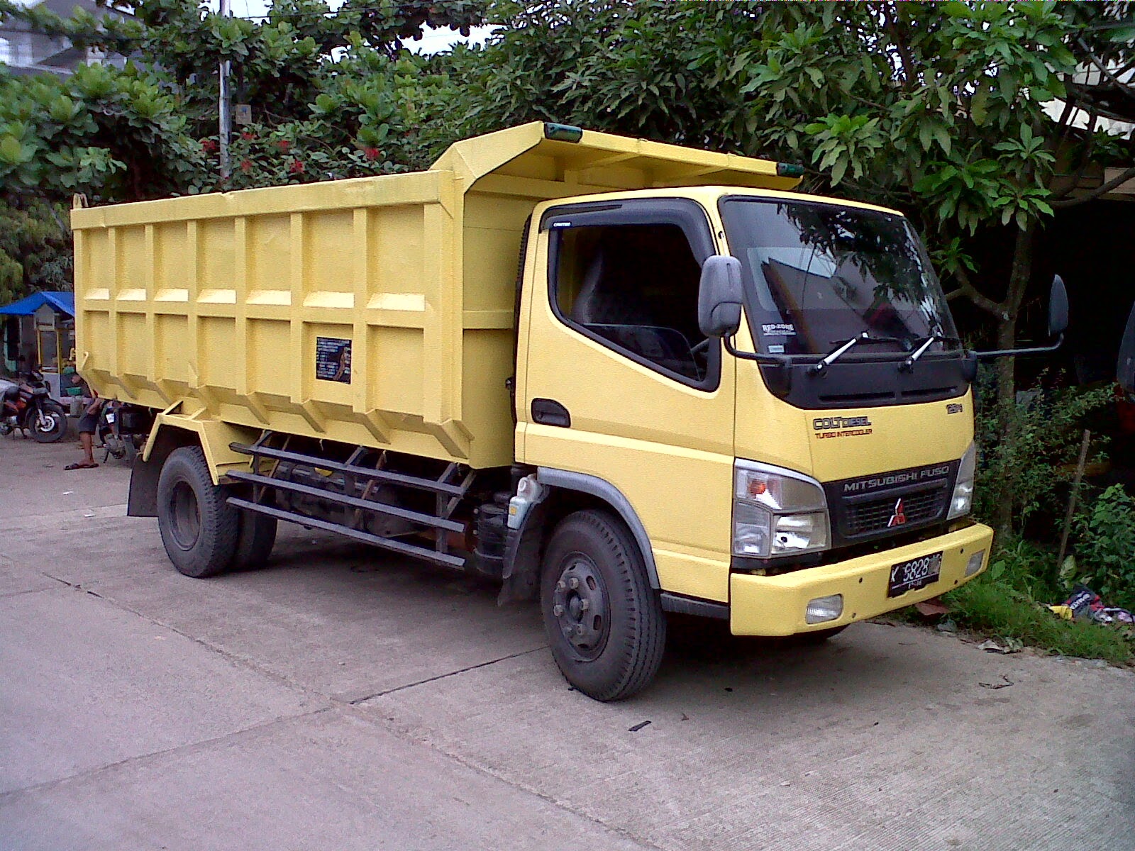 Truck SPECIFICATION MITSUBISHI CANTER 125 PS FE 74