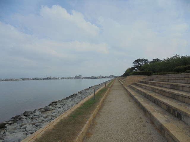 護岸遊歩道