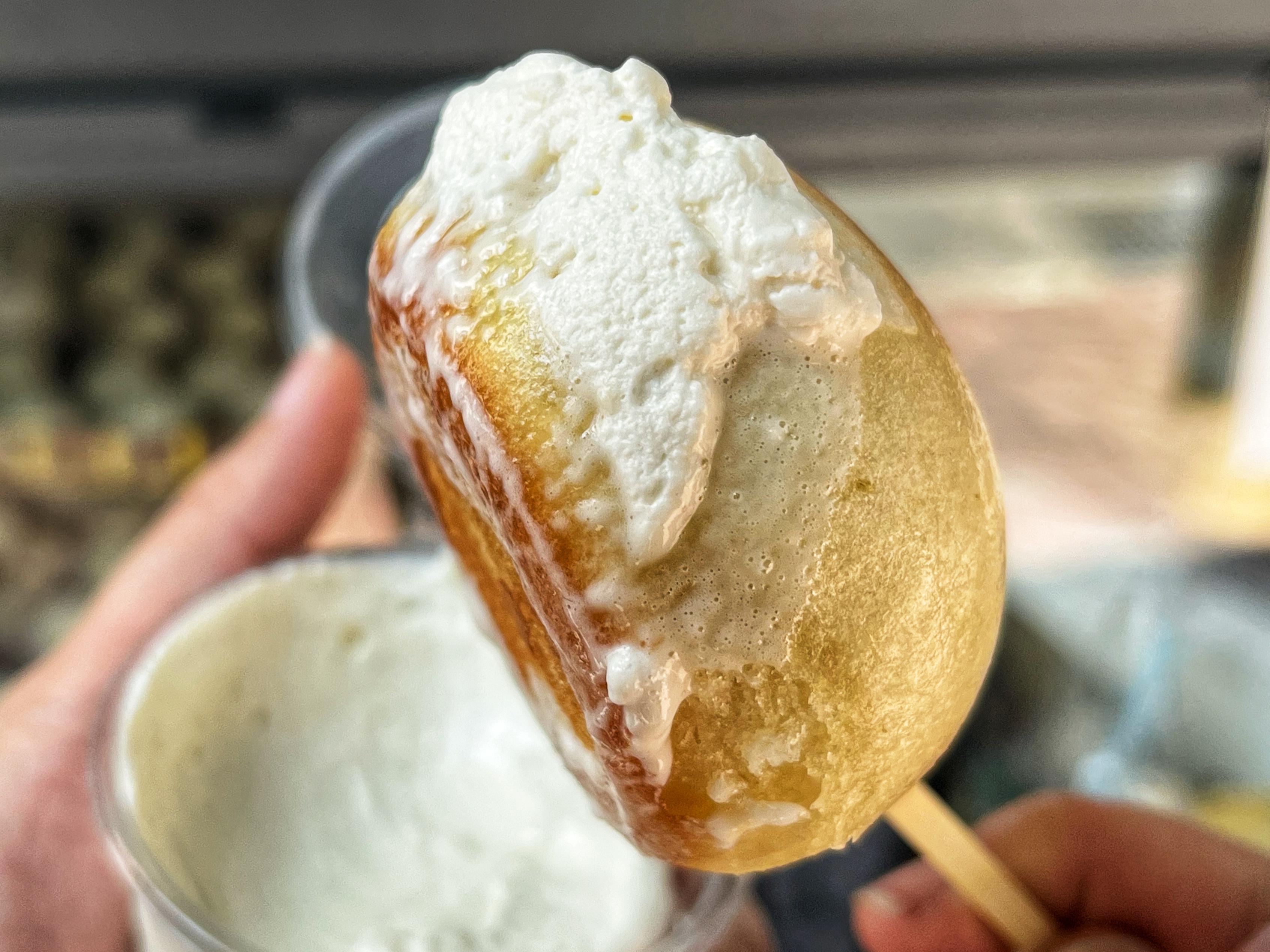 roasted Chinese mantou buns with milk dip