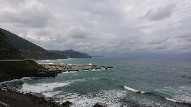 View north from Sea Cliff Bridge