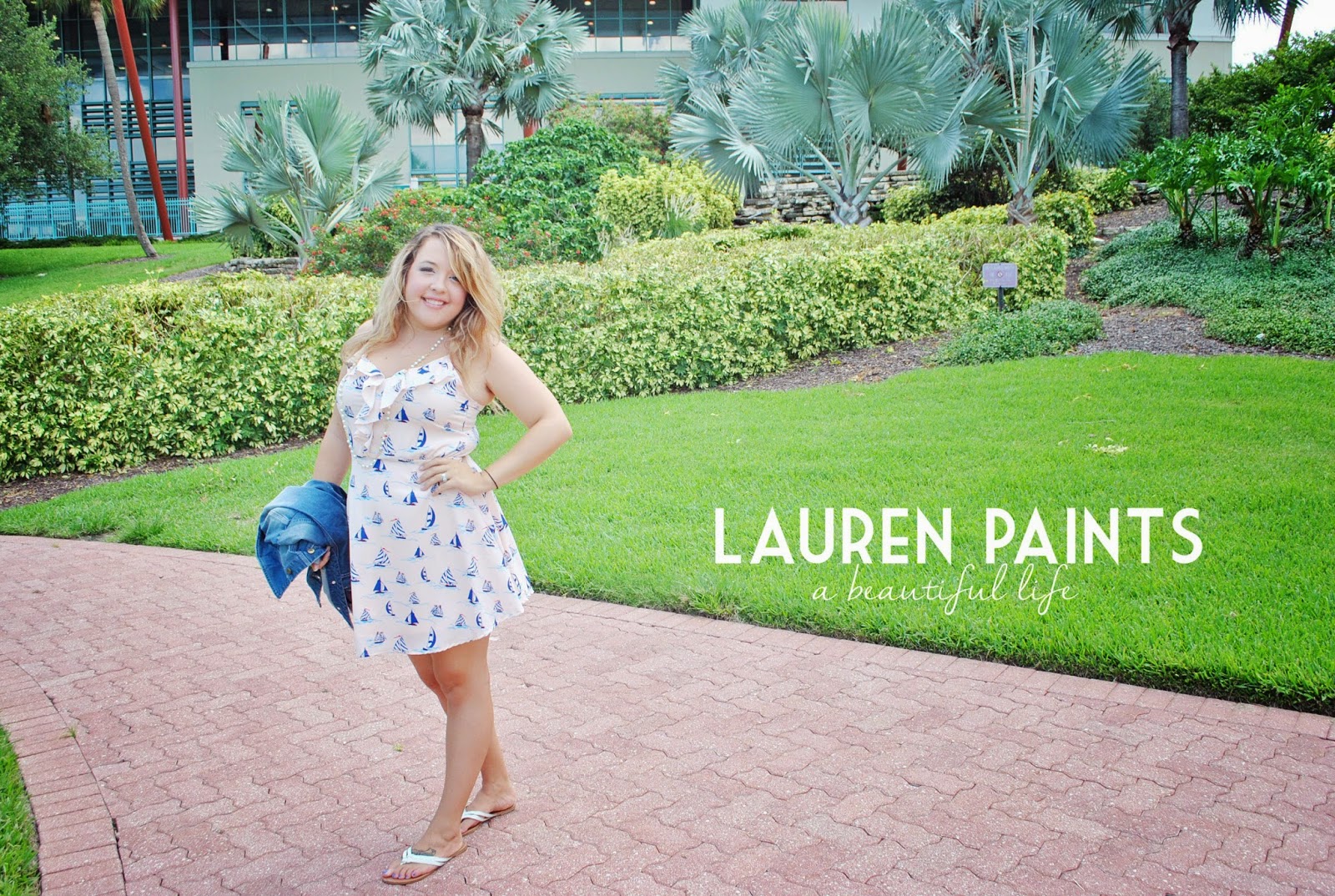 Pin Up Darling OOTD and Lauren Paints | a beautiful life outfit giveaway - Back to School with Class & Curves - Six Simple tips to help you dress confidently