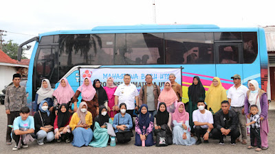 Bupati Tapsel Berangkatkan Mahasiswa Peraih Beasiswa Nusantara Universitas Teknologi Sumbawa