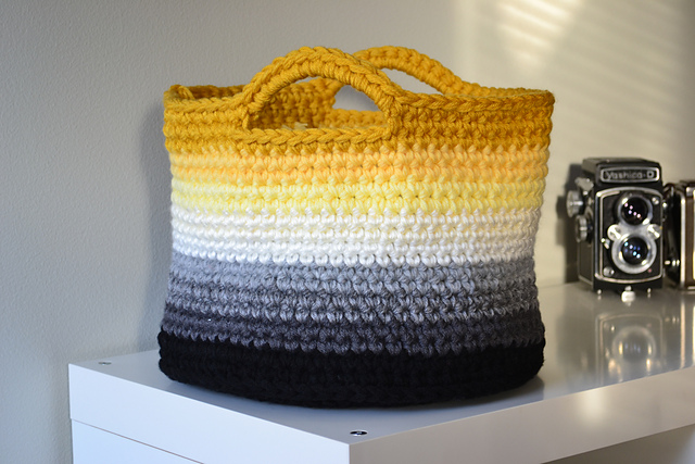 Late summer tip: Crochet beach bag