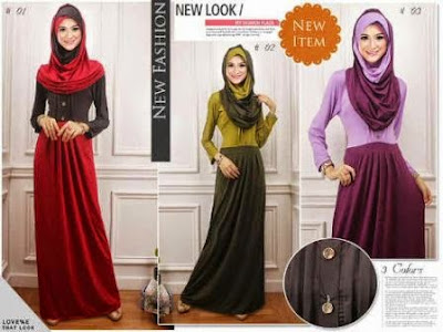  Seorang perempuan cukup umur sungguh sesuai menggunakan baju gamis muslim versi terbaru √50+ Gambar Baju Muslim Gamis Modern Terbaru 2022