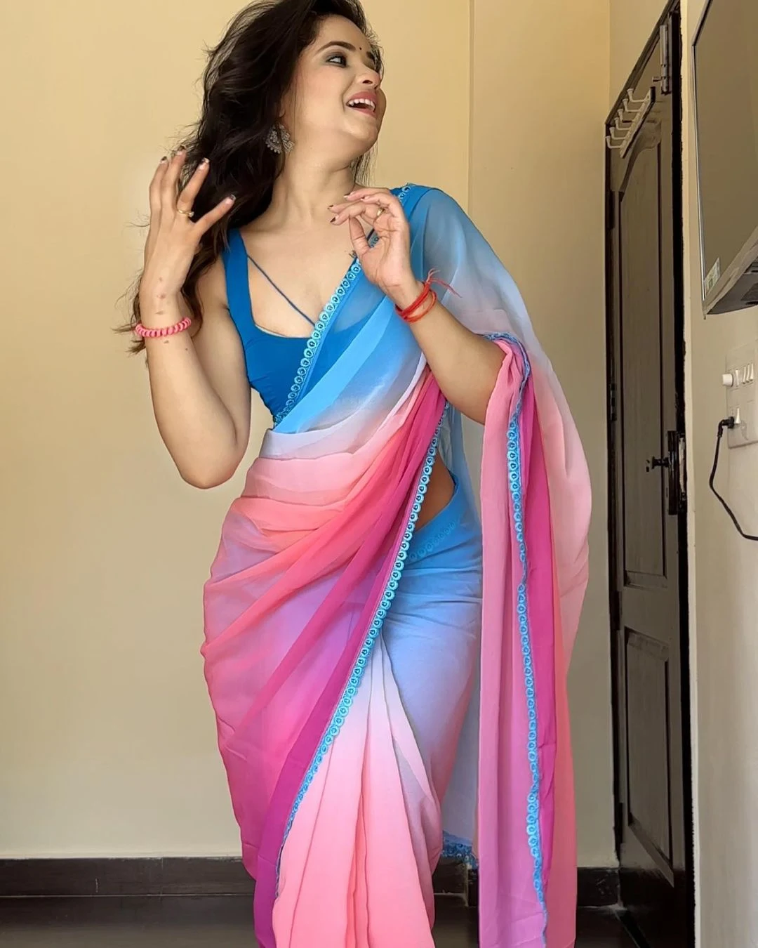 Vibhu Neha