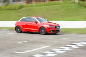 Audi A1 before crossing the finishing line