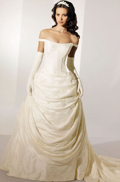 Beautiful Ivory Bridal Dress