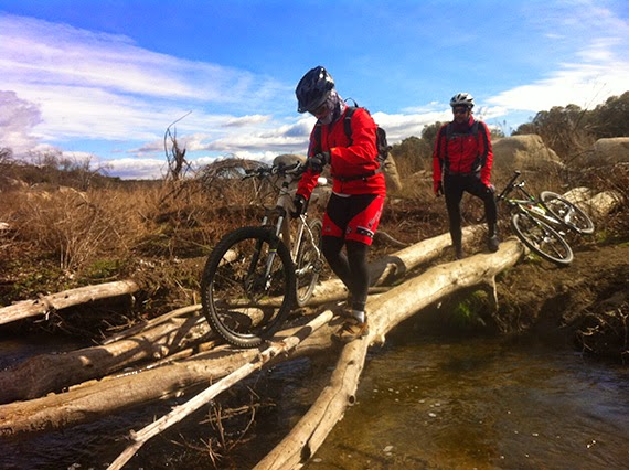 Vuelta al embalse de Valmayor, sábado 24 de enero 2015 ¿Nos acompañas?