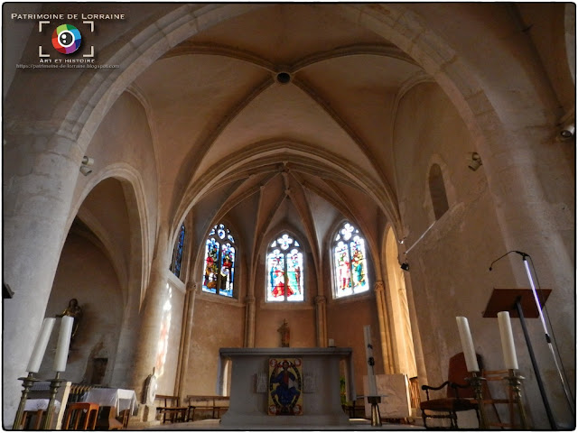 CUSTINES (54) -Eglise Saint-Léger (Intérieur)