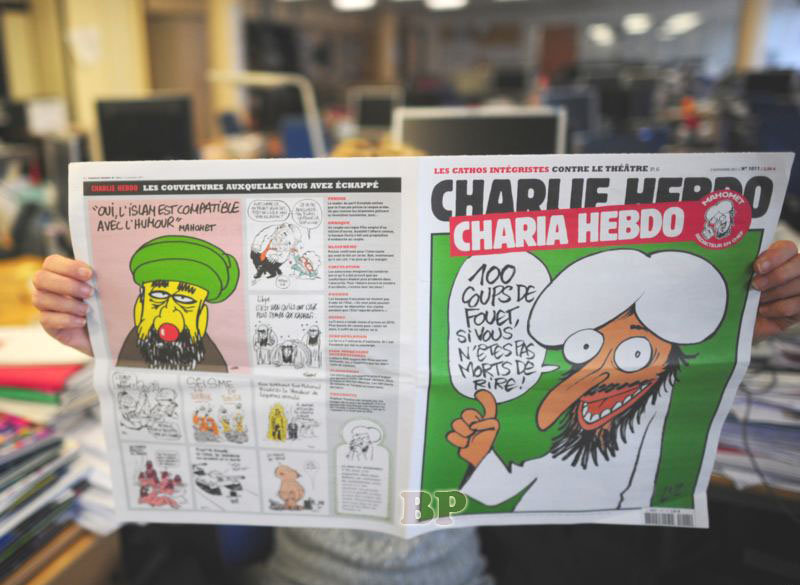  Gambar Kartun Nabi Muhammad  di Majalah Charlie Hebdo 