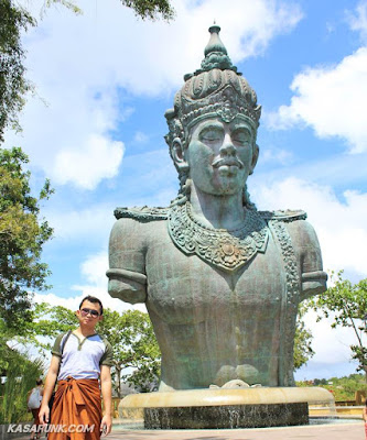 patung wisnu, tarian bali, tarian garuda wisnu kencana, jalan jalan ke garuda wisnu kencana, wisata wajib di bali, ke bali harus kesini, gwk bali, garuda wisnu kencana, wisata susunan batu, patung garuda di bali, patung wisnu bali, mata air samoka giri