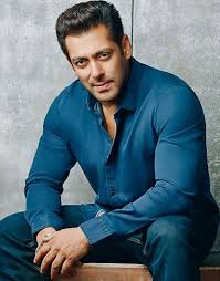 Salman Khan Height, Age, Girlfriends, Family, Biography & More