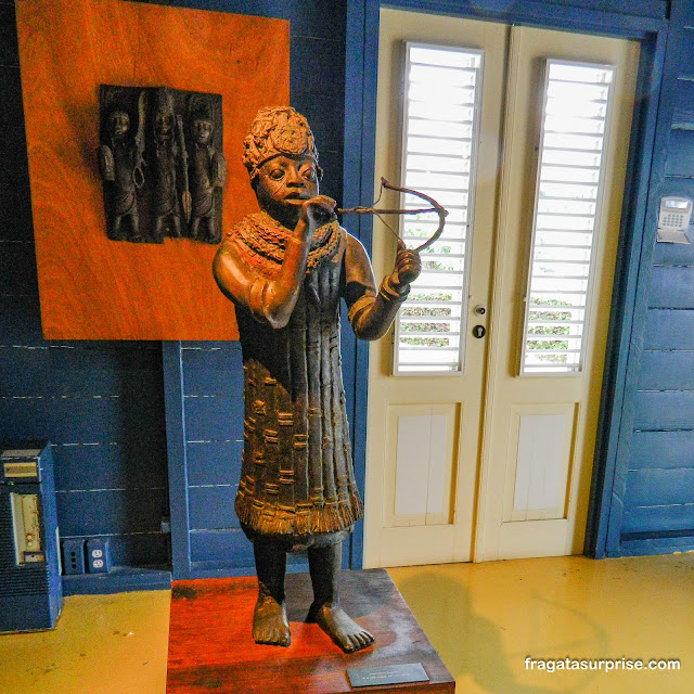 Esculturas africanas no Museu Kura Hulanda, Curaçao