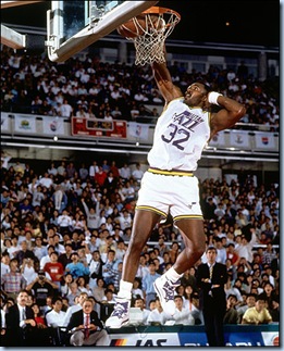 Karl Malone throws it down with one of his signature slams