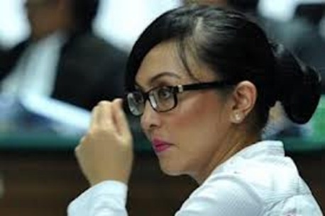 Angelina Sondakh Rsemi Dipecat Demokrat,