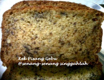 Senang-senang singgahlah: Kek Pisang Gebu Dan Mudah