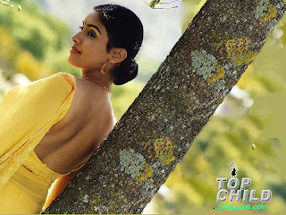 topchild.blogspot.com Indian top stars teen age  photo album : Tamil and Bollywood Actress Asin Thottumkal