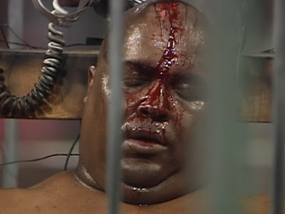 WCW Halloween Havoc 1991 Review - Abdullah The Butcher gets electrocuted in the Chamber of Horrors match