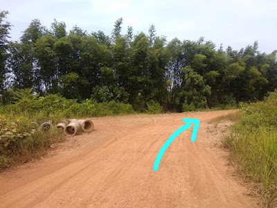 Jalan Masuk Pantai Tiga Putri Barelang