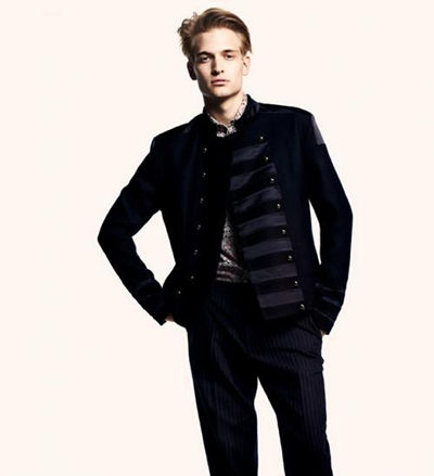 Mens Fashion Suits 2010 on Fashion Room  Winter Fashion 2010 Men