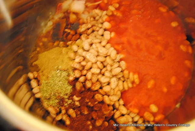 Instant Pot Pinto Bean Soup at Miz Helen's Country Cottage