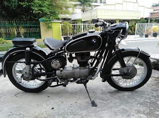 Motor tua klasik BMW R26, surat lengkap, minat wa-081376616004