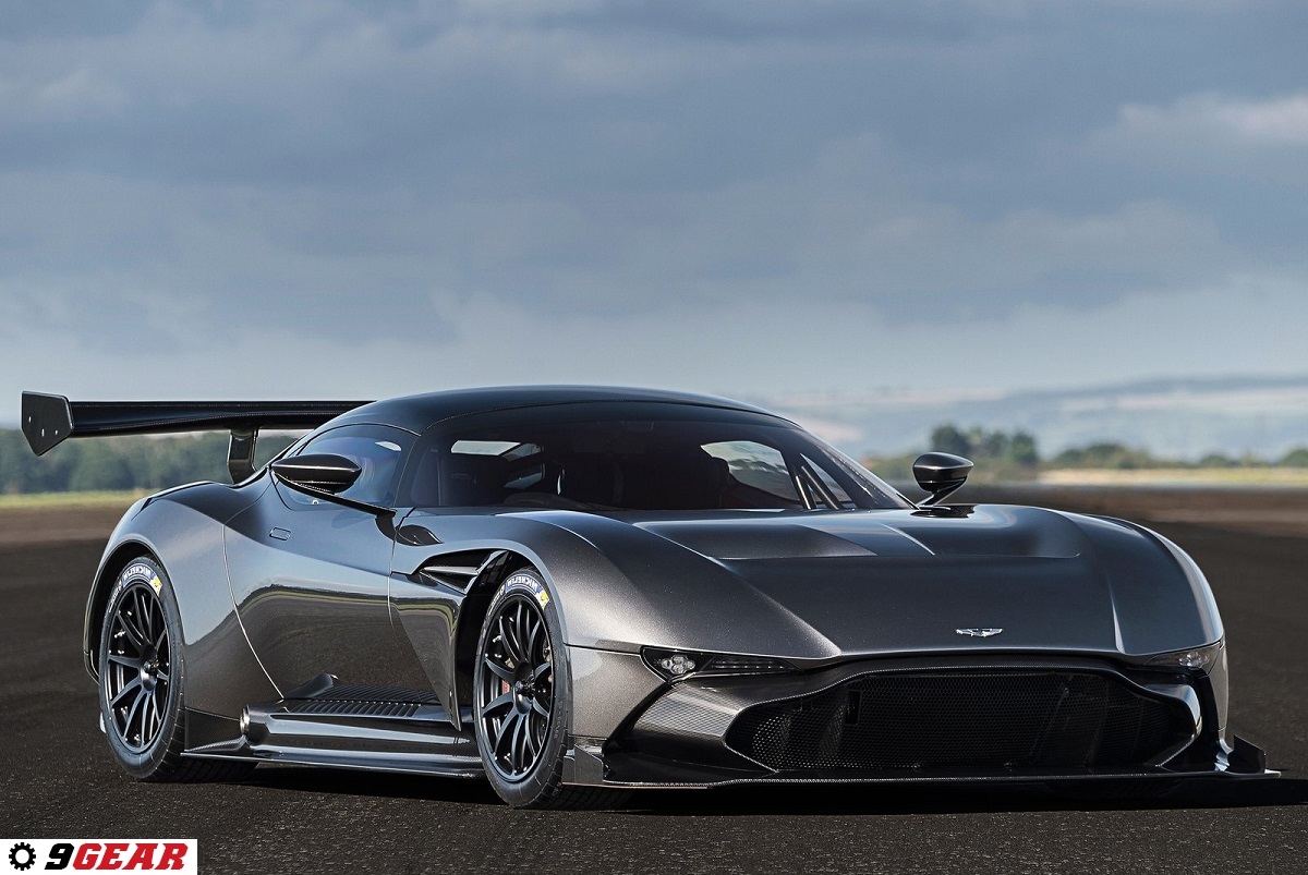 Prepare for Take Off: Aston Martin Vulcan  Car Reviews  New Car Pictures for 2018, 2019