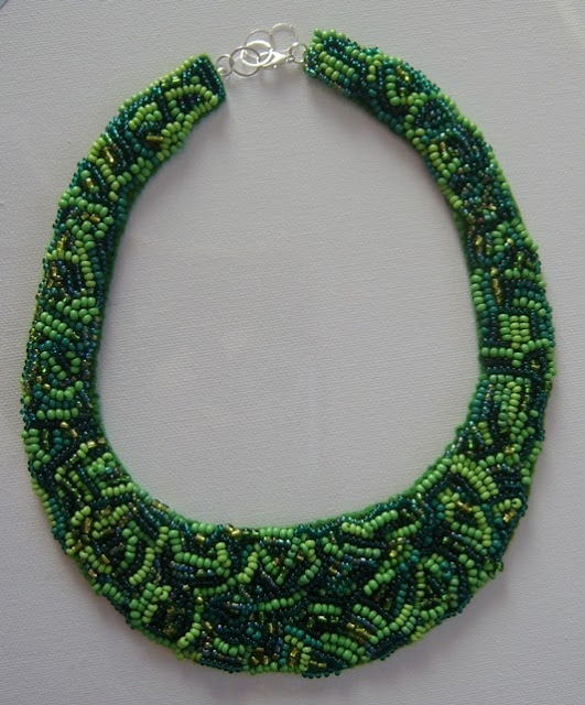 haft koralikowy / bead embroidery