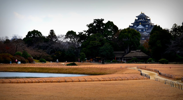 Korakuen Garden and Okayama Castle background