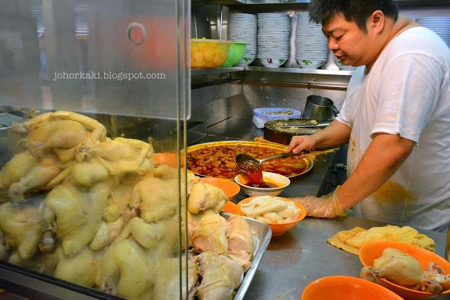 Heng-Kee-Curry-Chicken-Bee-Hoon-Mee-兴记咖喱鸡米粉面