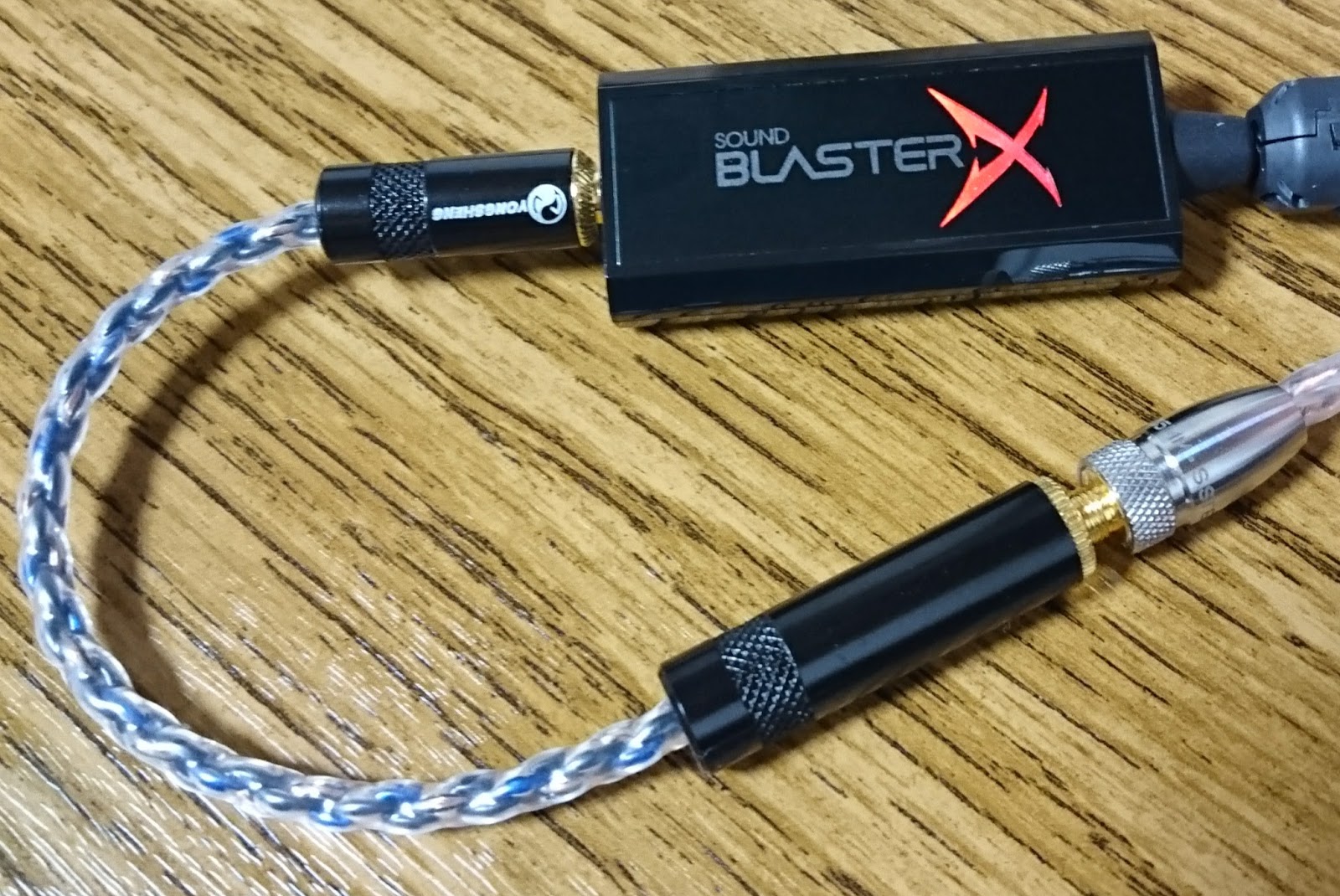 あすきん Creative Sound Blaster Play 3もホワイトノイズが目立ち 音声が左右反転することがある クロストーク