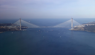 Yavuz sultan selim köprüsü Luxsolar HIOL yüksek yoğunluklu uçak ikaz lambası