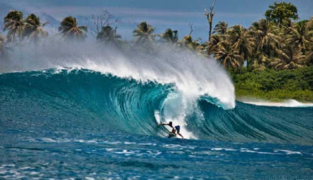 PANTAI NEMBERALA