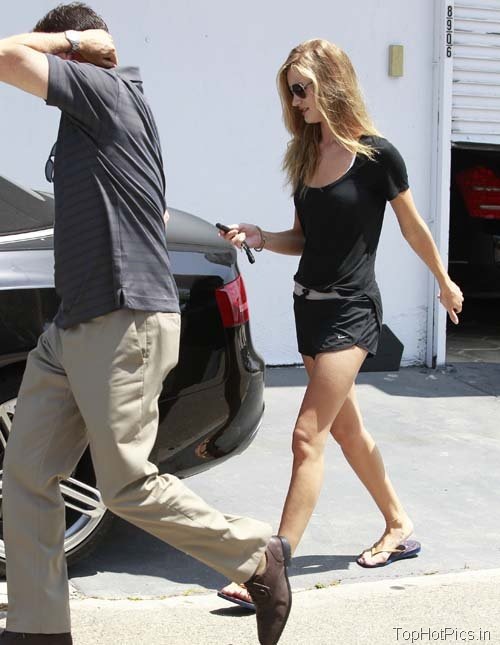 Rosie Huntington-Whiteley Sexy Pics in Black Shorts 7