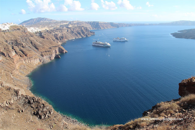 Sightseeing Santorini Caldera