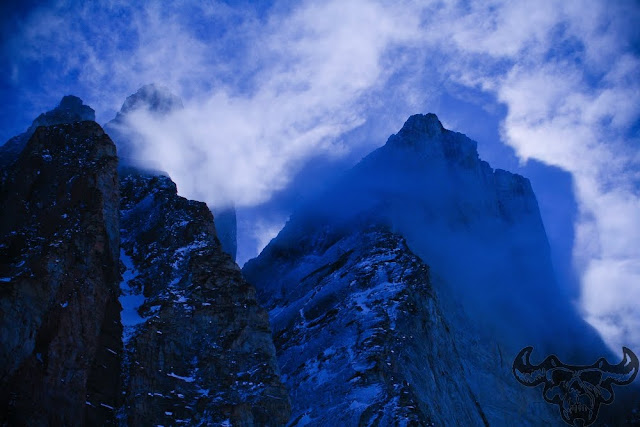 Team ILL Vision, Katie Hansen, BASE jumping Baffin Island