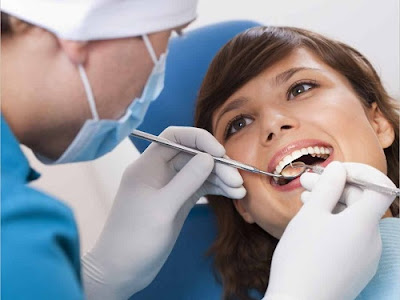 Trồng răng giả có đau không với cấy ghép implant? 2