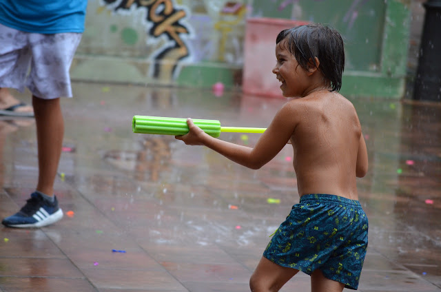 guerra del agua en las fiestas de El Regato