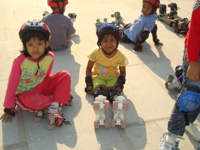 skating instructor trainer teaching coaching coach teacher senior junior speed skater time trail rink race road group teamsvrsa free style skates sales dealer hyderabad champion skates  sri venkataramayya academy jitendra club assosation artistic hockey cyberabad