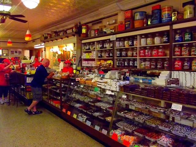 Indiana Road Trip Photos of the Day - Schimpff's Confectionery