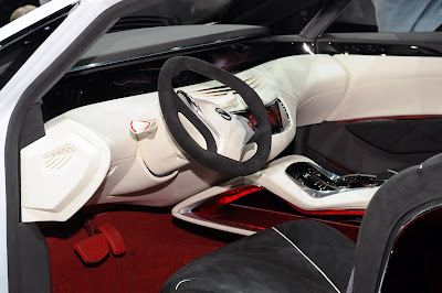 Nissan Concept Ellure Hybrid interior