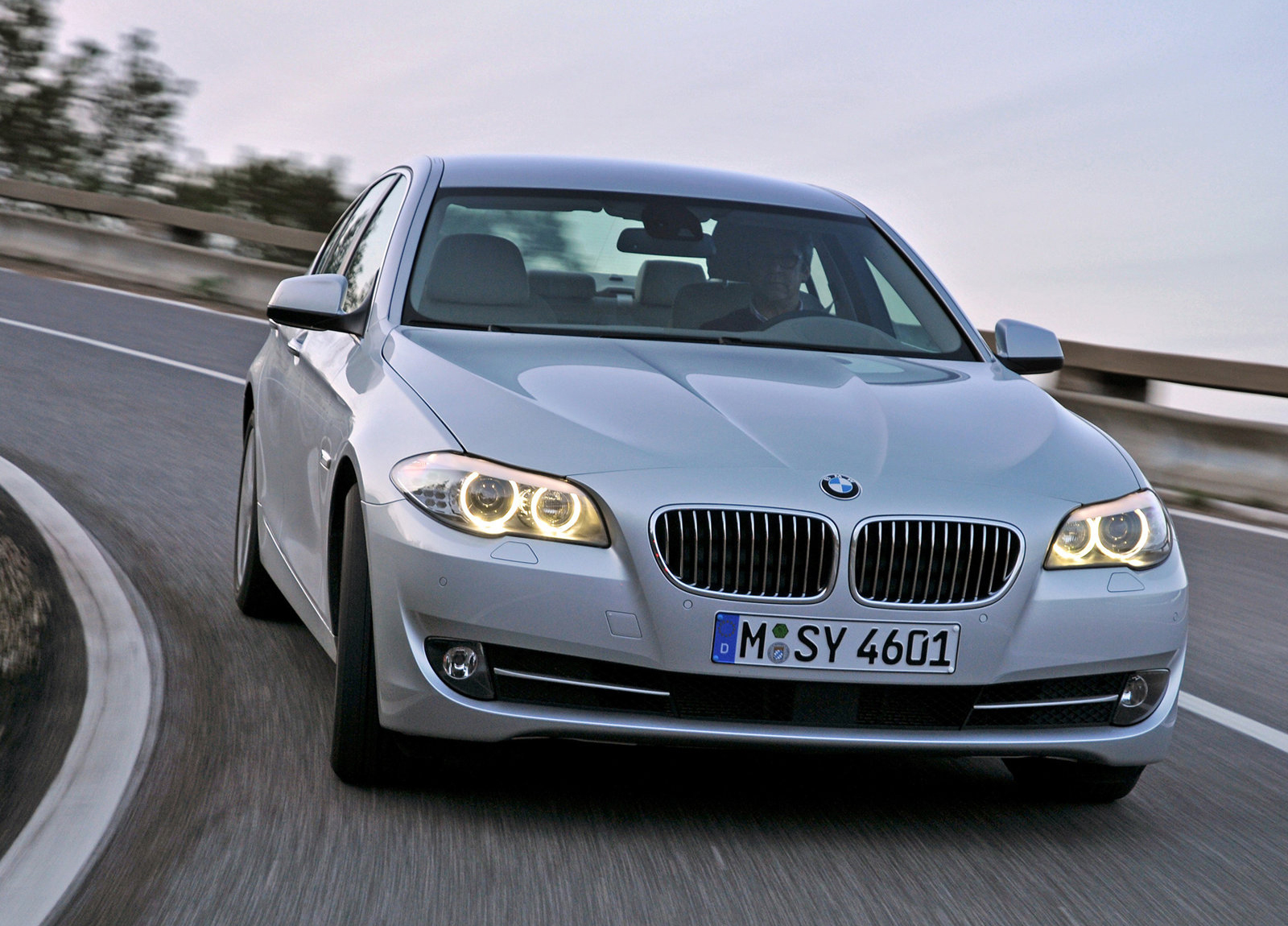 2013 bmw 5 series featuring angel eyes bmw 5 series