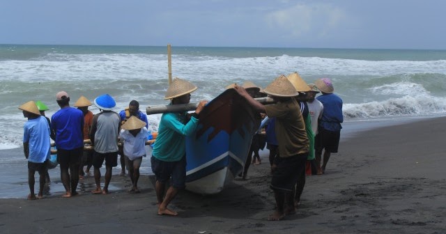 Nelayan Menangkap Ikan photography ge er