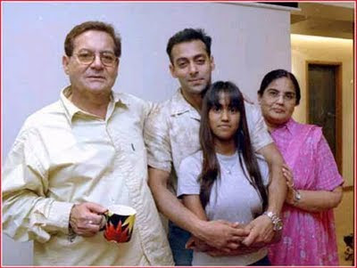 salman khan family. Salman Khan Sister Arpita Khan